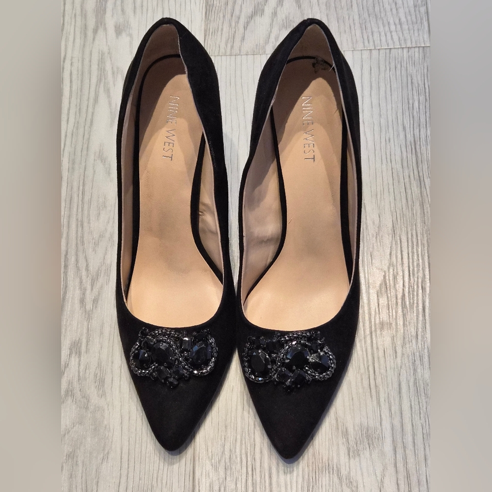 Nine West Black Embellished Pointed-Toe Pumps